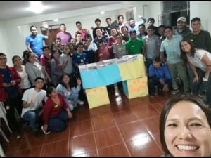 Fotos de estudiantes en talleres